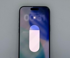 iPhone 17 pro 256gb bateria 100 tudo operacional 1.450.000 946859270