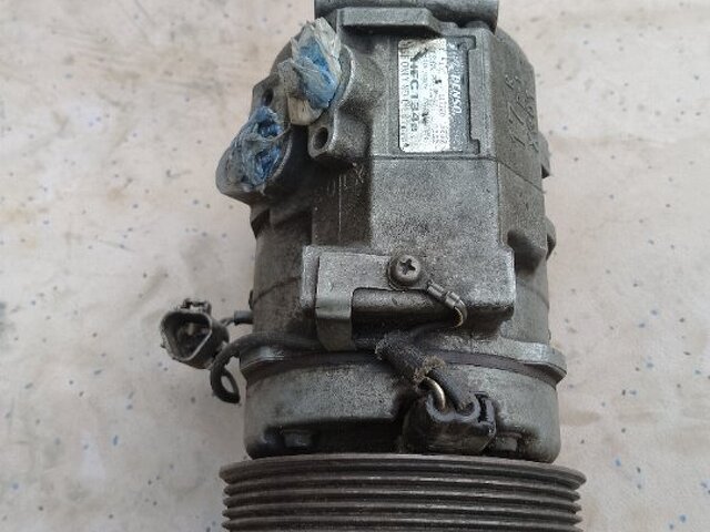 Compressor de AC/ motor Toyota 2Kd