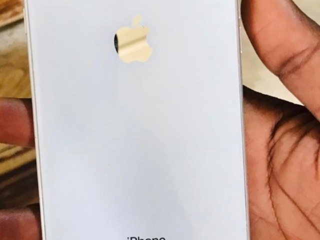 iPhone 8plus