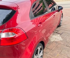 KIA RIO - FULL OPTIONS