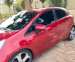 KIA RIO - FULL OPTIONS